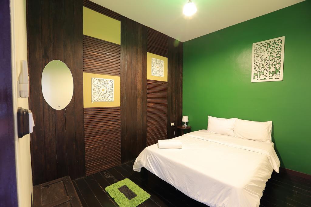 Luang Poj Boutique Hostel Ranong Bilik gambar